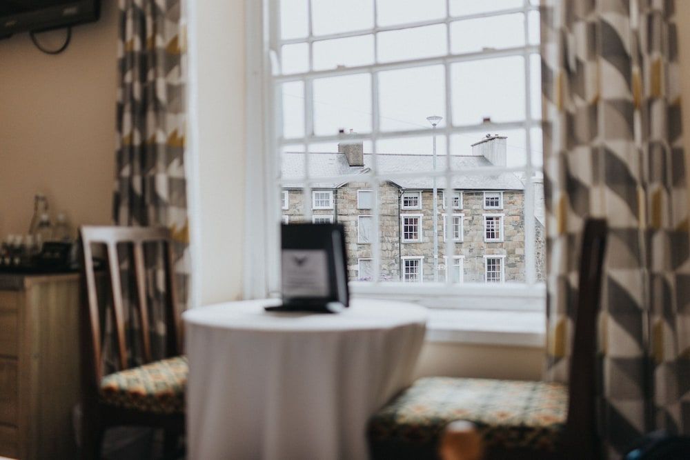 Y Pengwern Double Room, Ensuite 3