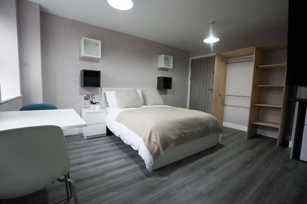 Ryegate House Colchester Superior Double Room, 1 King Bed, Kitchenette 3