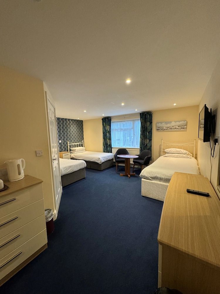 Haddon Hall Hotel Standard Triple Room