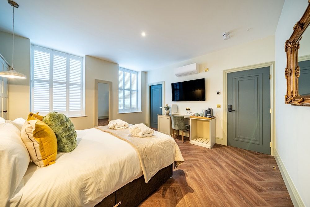 St Mary's Quarters Classic Room, 1 King Bed