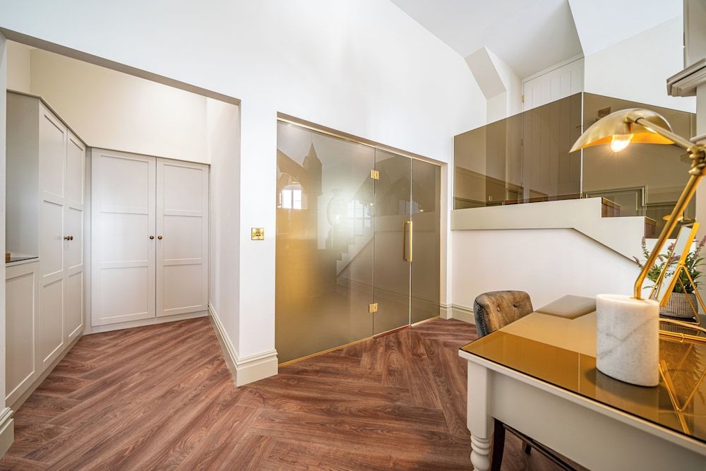 St Mary's Quarters Luxury Penthouse, City View 7