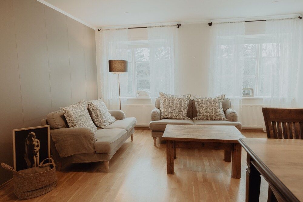 Gamli Skolinn Husavik Apartment 8