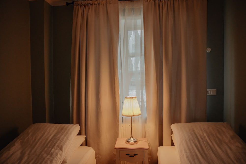 Gamli Skolinn Husavik Family Apartment 10