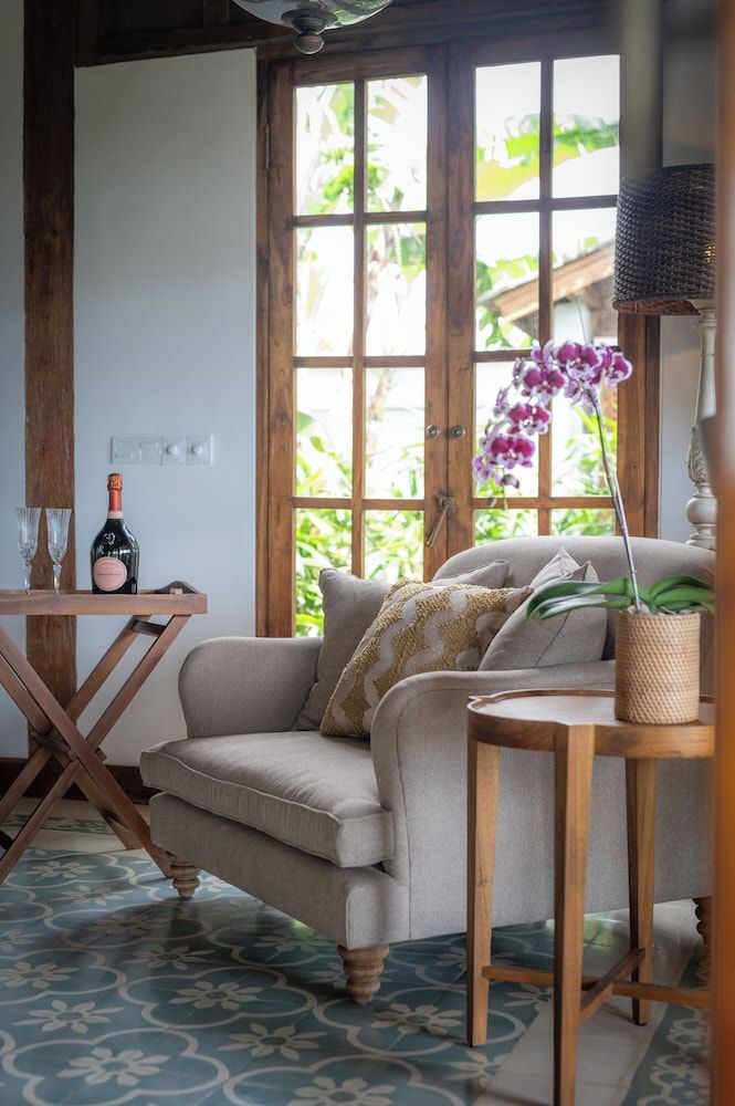 Umah Lusa Insakan Suite 25