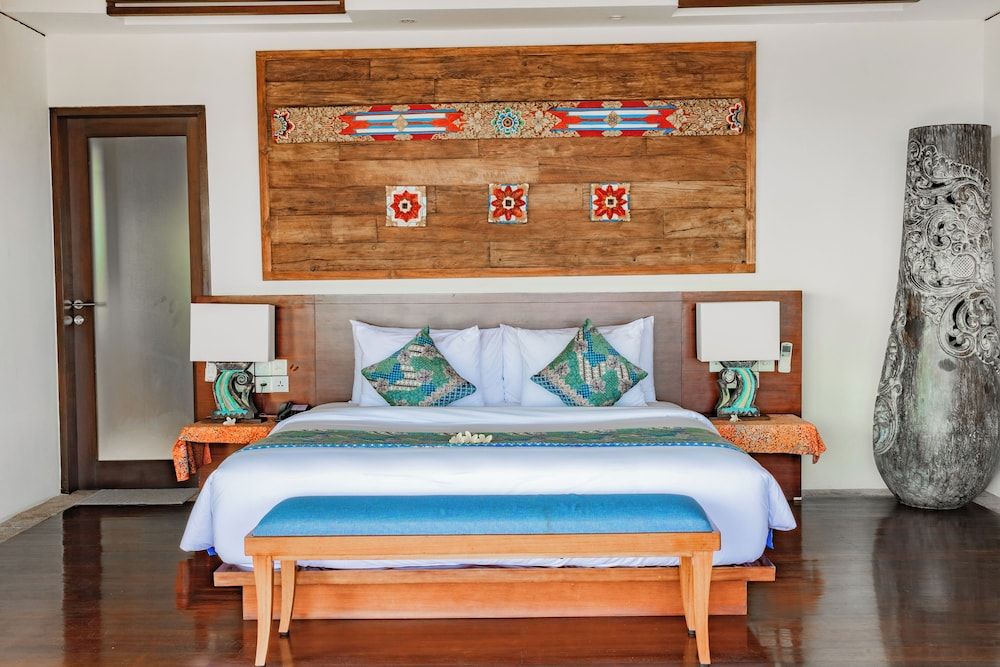 Exclusive Villa, Partial Sea View