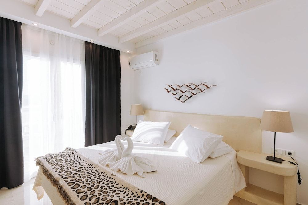 Hotiday Room Collection - Naxos