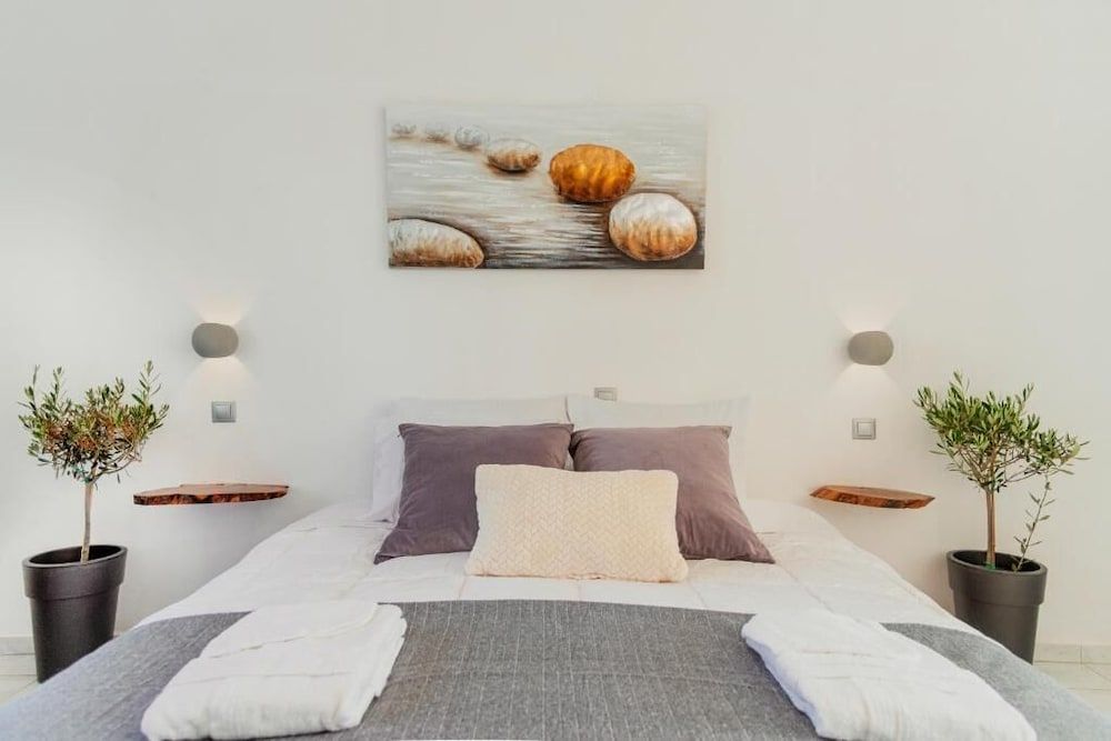 Superior Triple Room, Beach View
