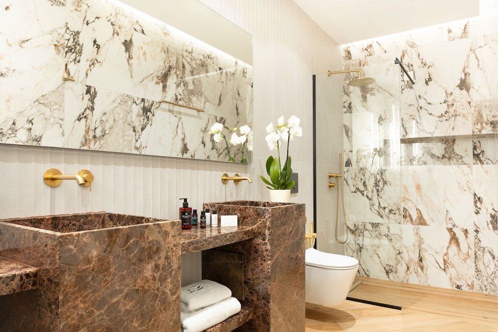 1910 Legacy Hotel Legacy Deluxe Suite 11