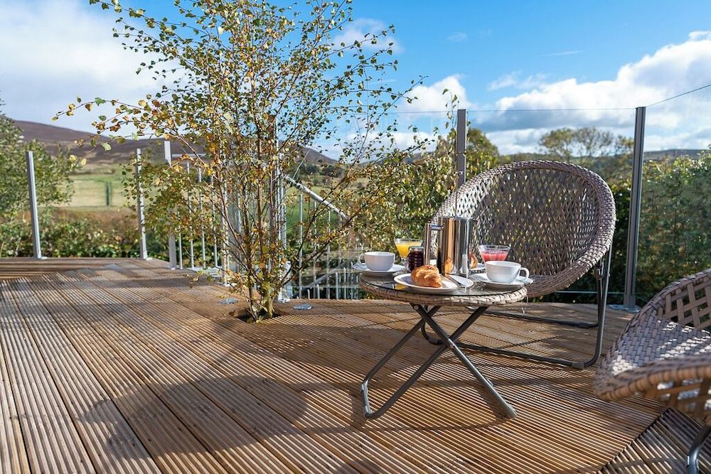 Dalnoid Cottages & Treehouses Luxury Tree House, 1 Bedroom (Silver Birch Adult only) 3