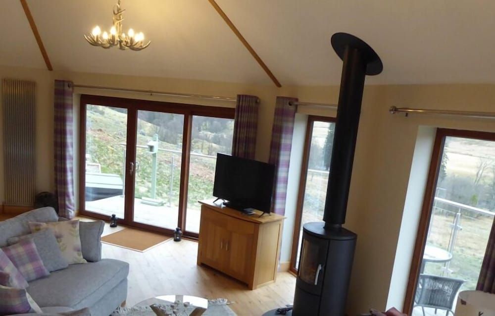 Dalnoid Cottages & Treehouses Luxury Tree House, 1 Bedroom (Scots Pine Adult only) 9