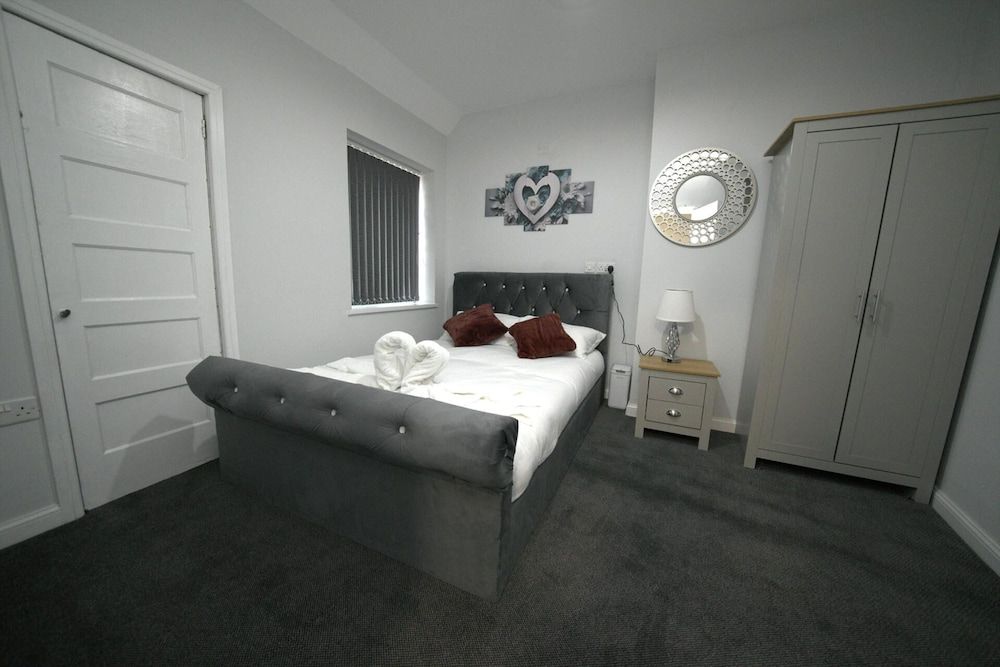 Telford Tranquility Apartment Flat 3 for 4 Guests