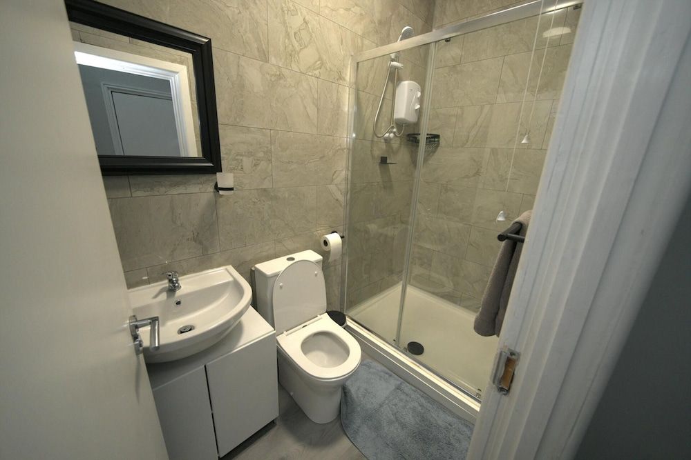 Charming Oxford Apartment in Telford - Flat 1 Apartment 5