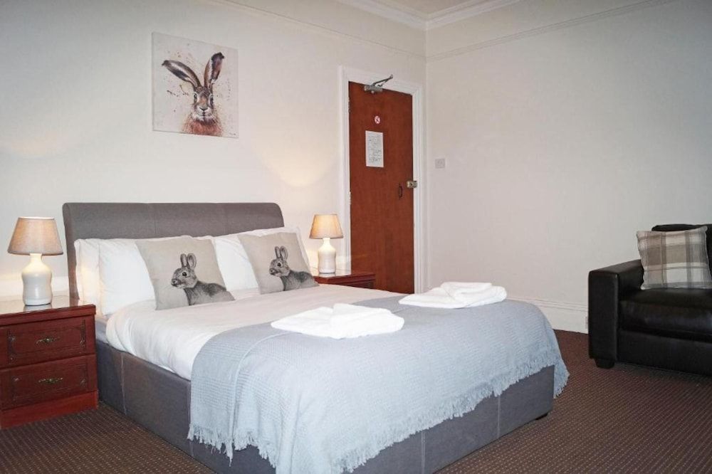 Compact Double Room