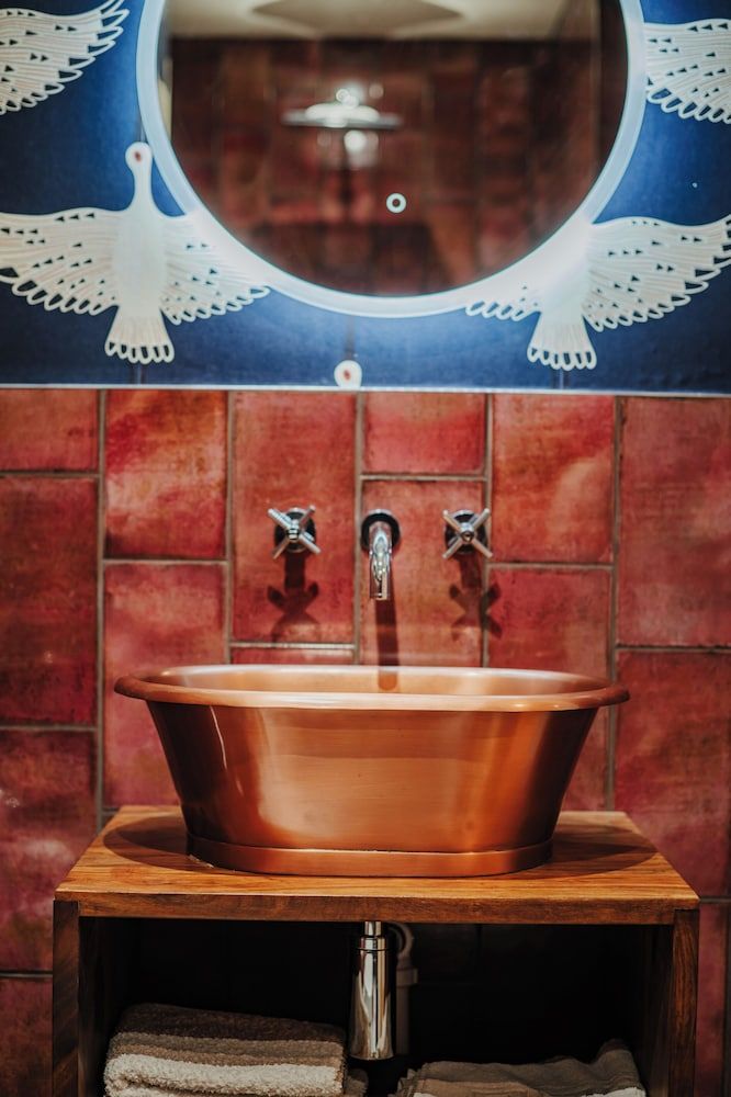 Hanley House Suite (Lounge, kitchen & private deck) 7