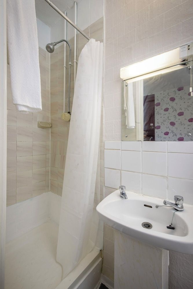 Beachfront Hotel Basic Double Room 6