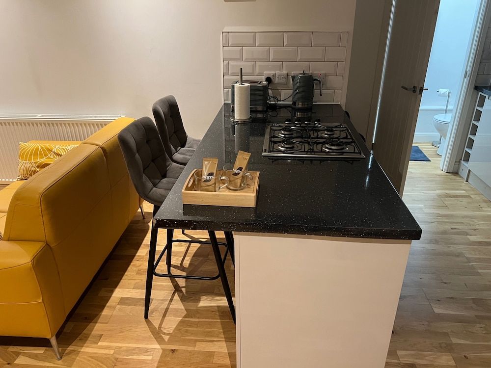 Seaside Cottage Escape in Paignton - Sleeps 4