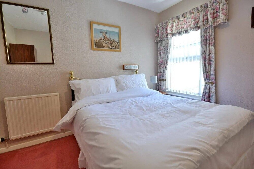 Royal Oakwell Hotel Standard Double Room 5