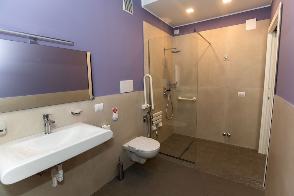 Malu Suites Comfort Room 3