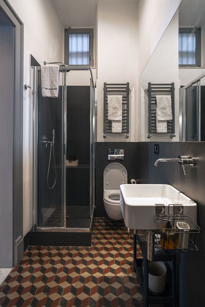 360ME Palace Suite 4