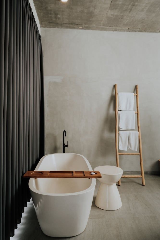 Kudo by Desa Oculus Suite, Mountain View 5