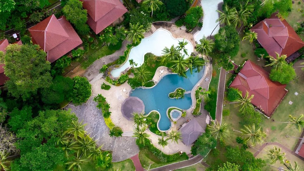 Nongsa Village Villa, 3 Bedrooms, Resort View 5