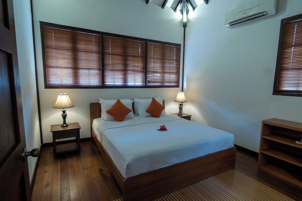 Nongsa Village Villa, 3 Bedrooms, Resort View 3