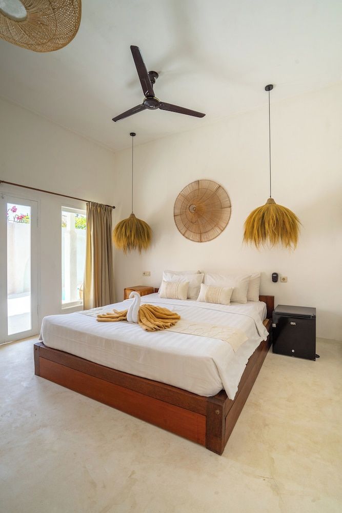 Superior Villa, Pool View