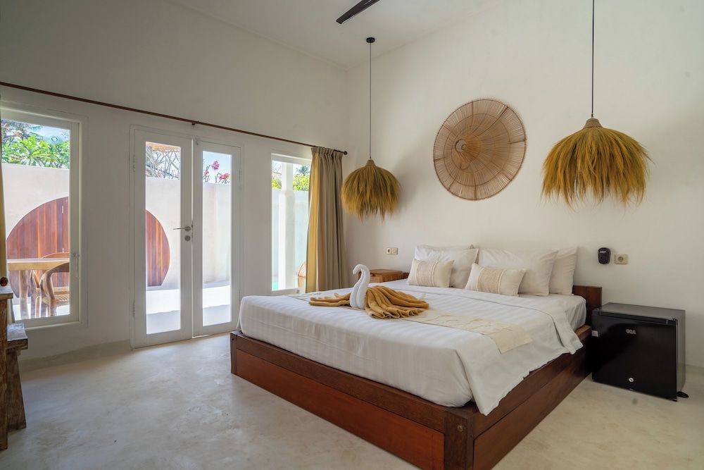 Superior Villa, Pool View