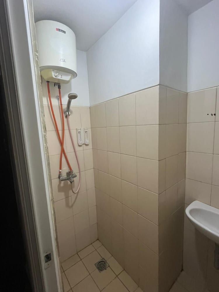 apartemen tamansari panoramic by bee Studio Room with Balcony 5