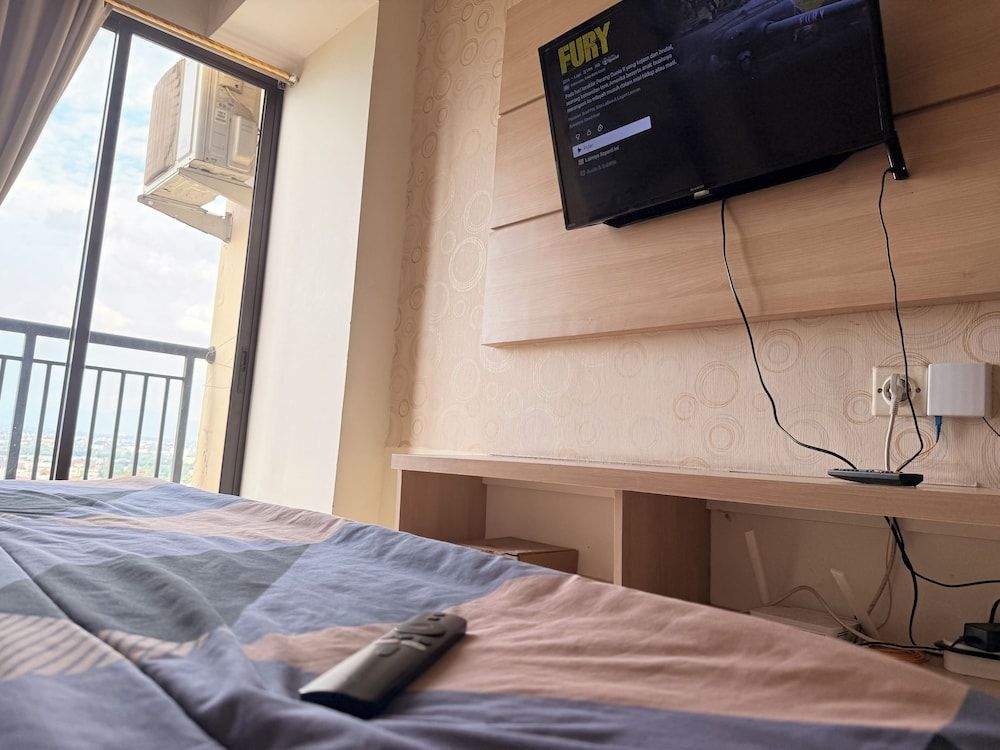 apartemen tamansari panoramic by bee Studio Room with Balcony 6