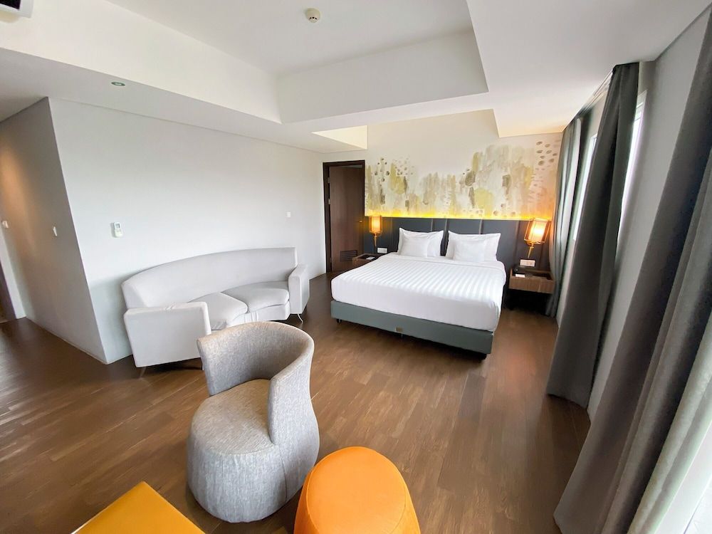 Nemuru Grand Bhuvana Ciawi Junior Suite, Balcony, Mountain View 2