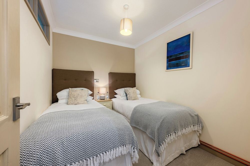 The Tytherleigh Arms Family Room 3