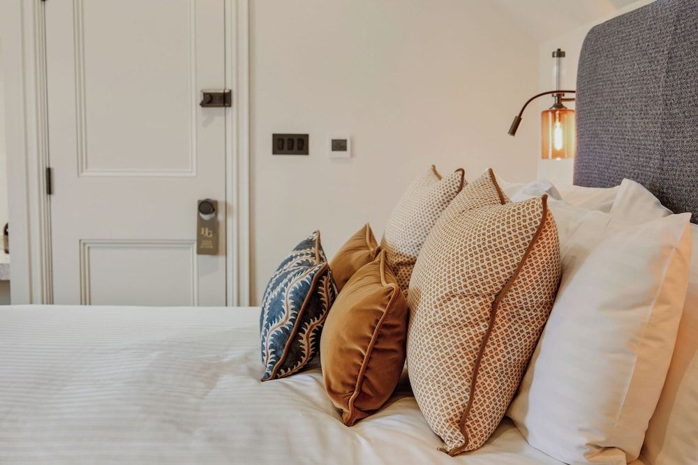 House of George W. Davies Deluxe Double Room, Courtyard View