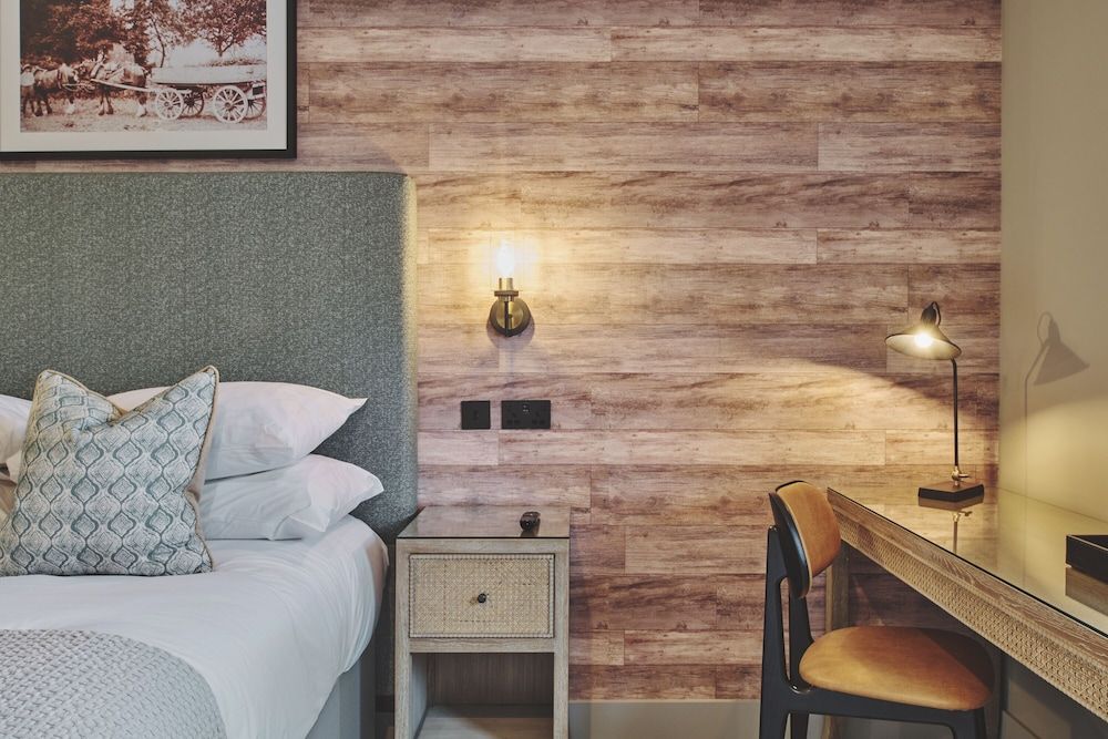 The Barn Hotel Superior Double Room 5