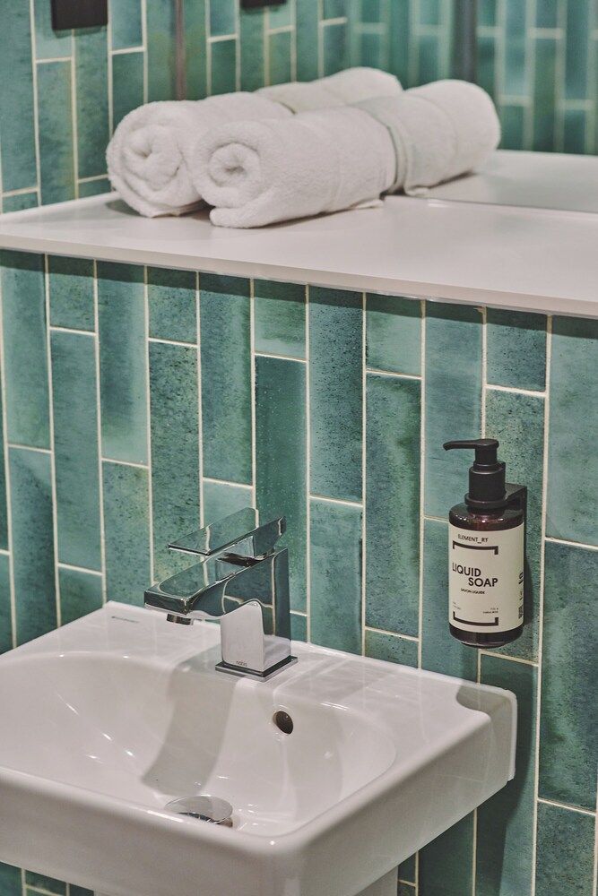 The Barn Hotel Superior Double Room 24