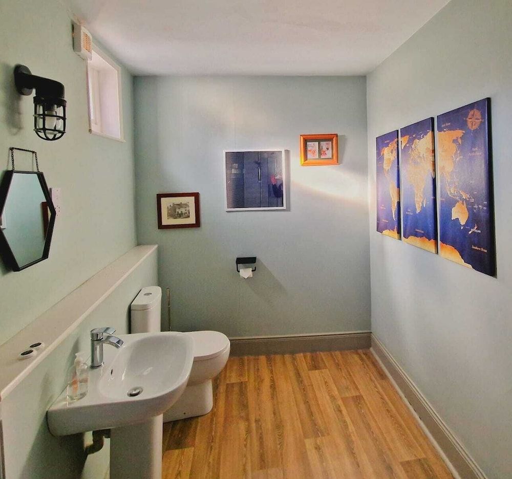 Victorian Tap Double Room, 1 King Bed 5