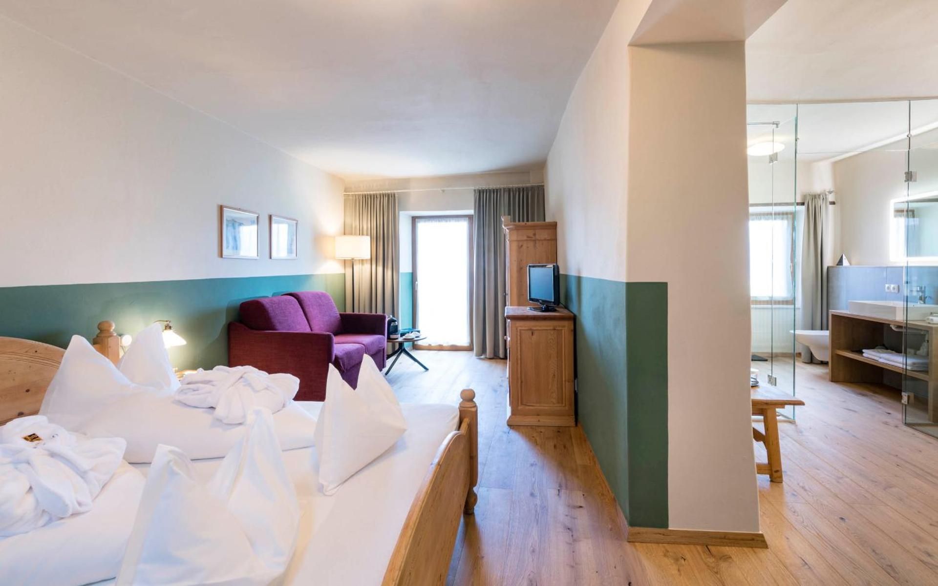 Bigger Deluxe Room