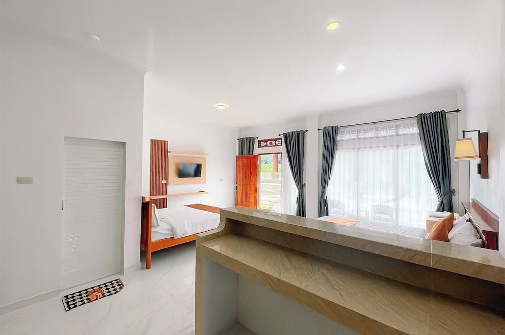 Simangande View & Resto By Helocus Family Suite 10