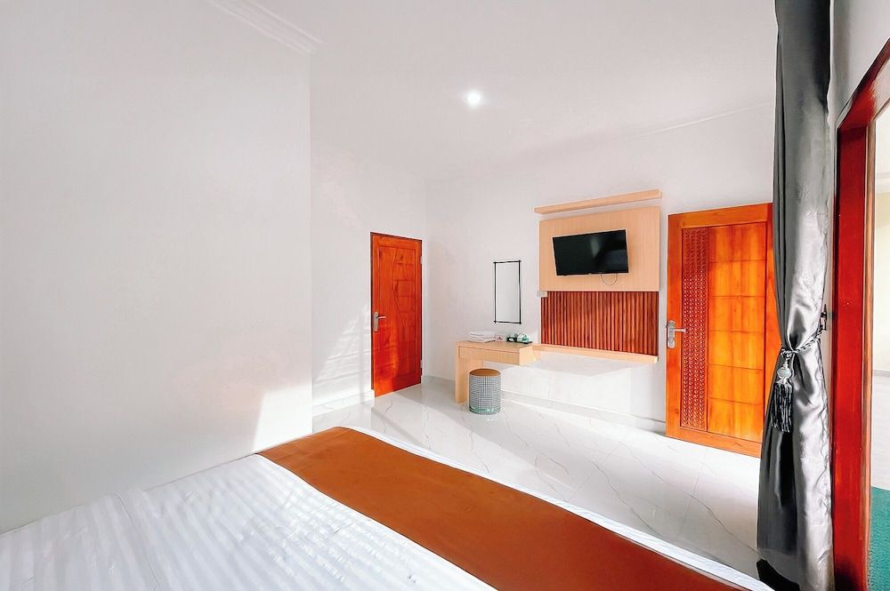 Simangande View & Resto By Helocus Superior Double Room 5