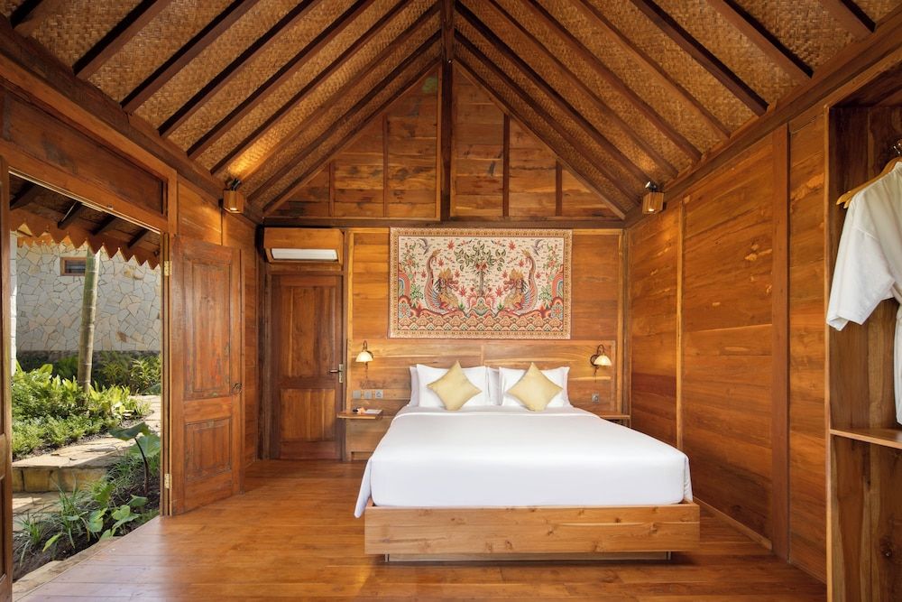 Devani Resort Sidemen Family Wooden House 4