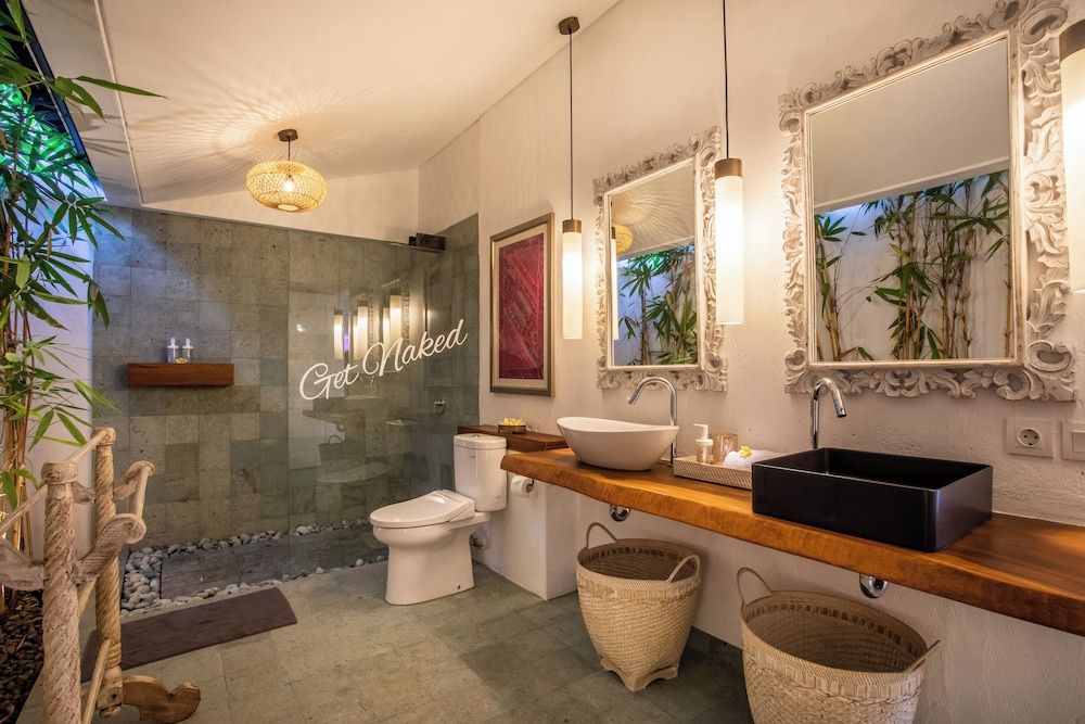 PinkPrivate Sanur - for Cool Adults Only Grande Room 1 5