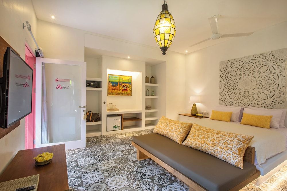 PinkPrivate Sanur - for Cool Adults Only Grande Room 2