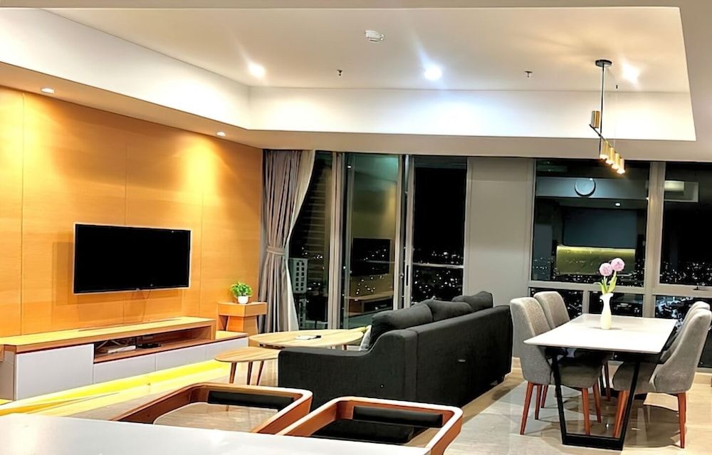 Fairview House - Luxstay near Airport Superior Apartment, 2 Bedrooms, Kitchen, City View 20