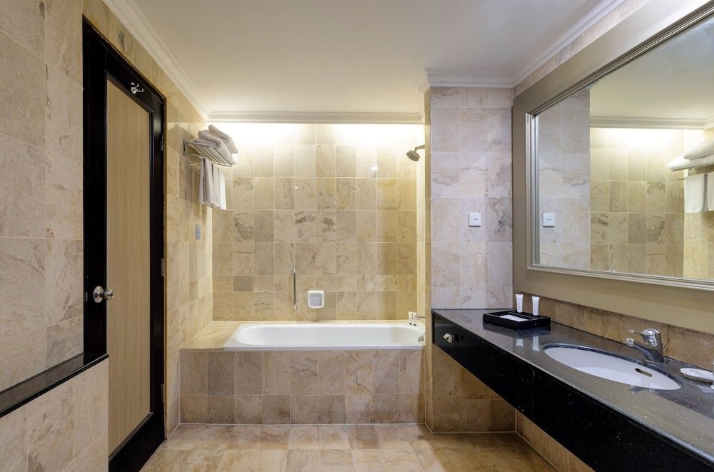 ARTOTEL Suites Aquila Bandung Premier Suite 3