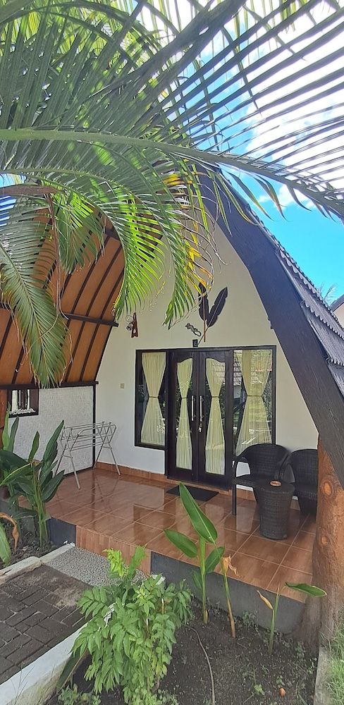 Superior Bungalow, Garden View