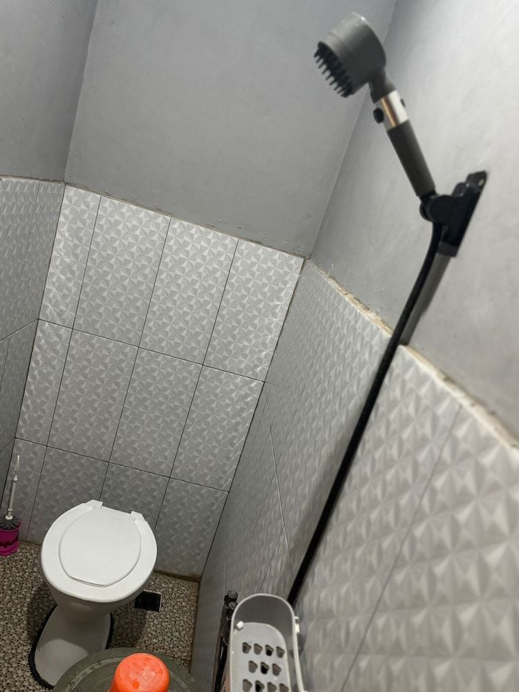 Rara Guest House Raja Ampat Standard Room 10