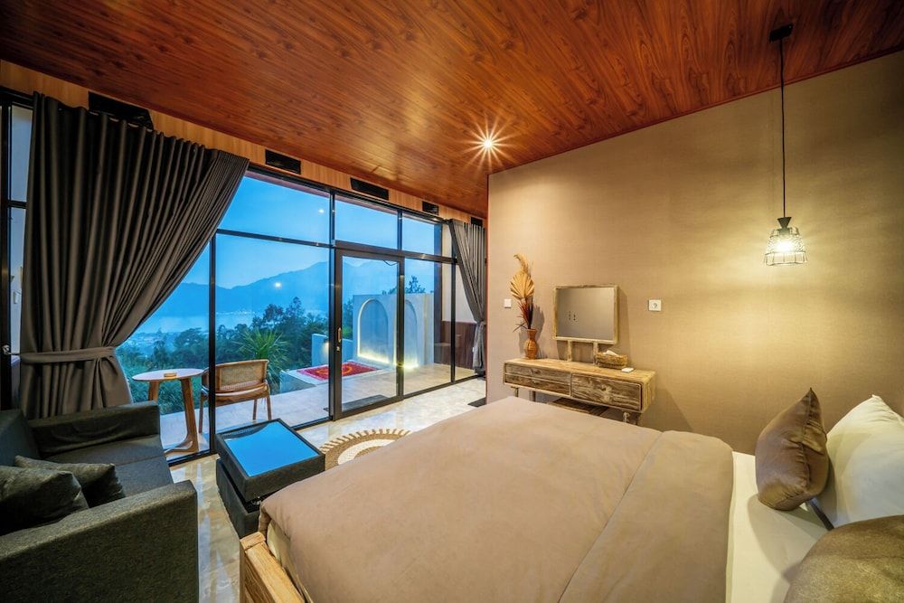 The Jungle Sunrise One Bedroom Villa 10