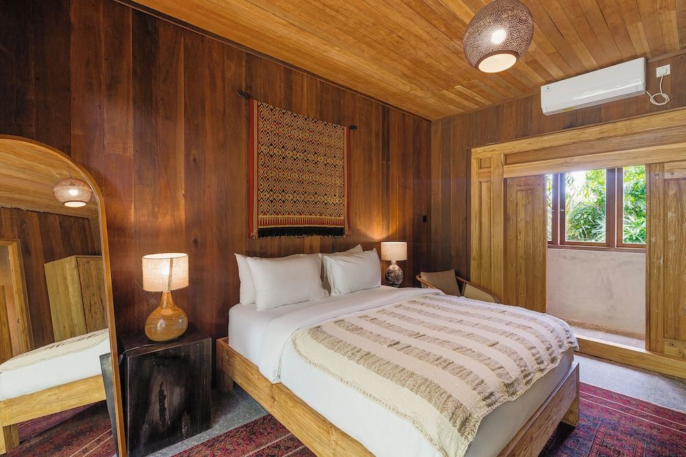 Deluxe Villa