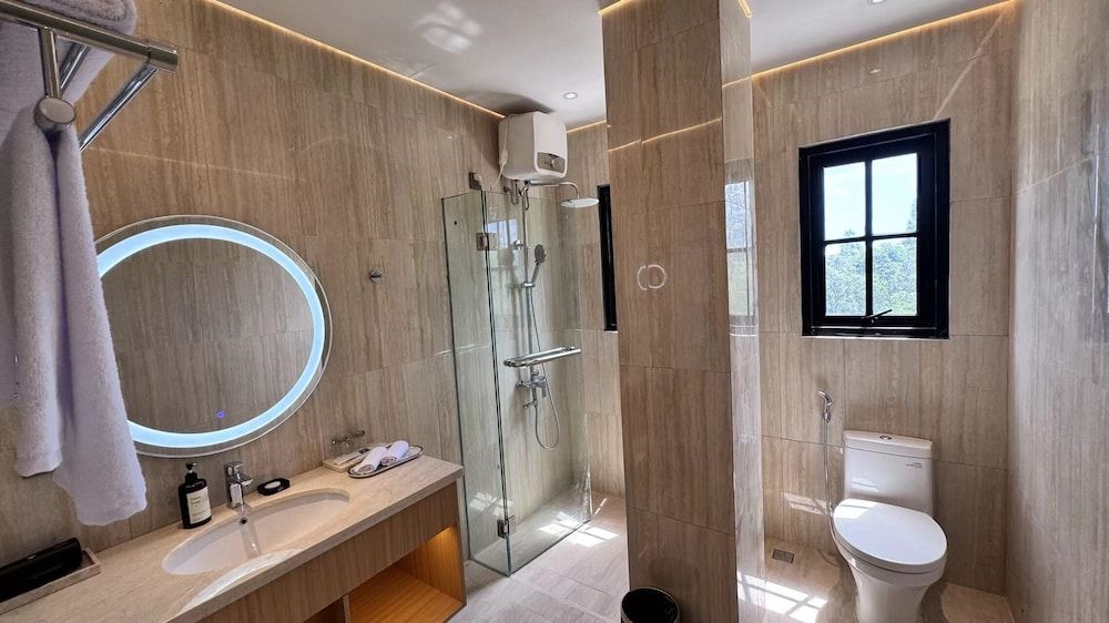 Villa 88 Bromo Classic Double Room, 1 King Bed, Mountain View 3