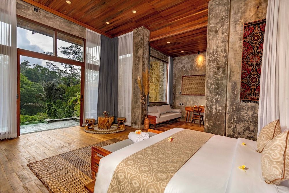 One Bedroom Private pool villa with Valley View